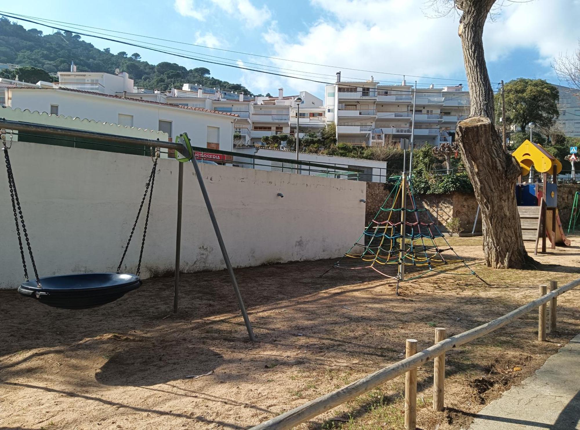 Apartamento Con Piscina - Tossa - Magnificas Vistas Al Mar Girona Dış mekan fotoğraf