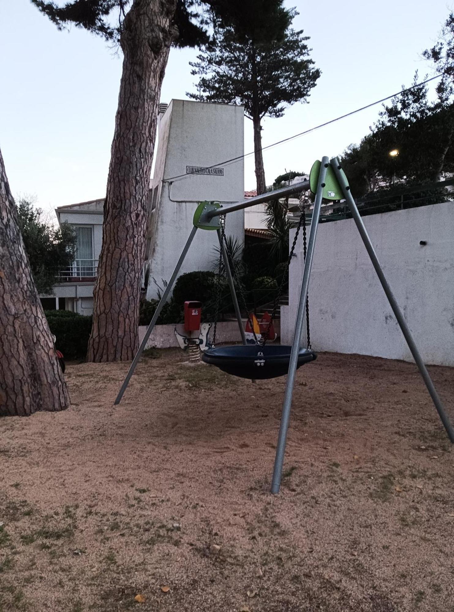 Apartamento Con Piscina - Tossa - Magnificas Vistas Al Mar Girona Dış mekan fotoğraf